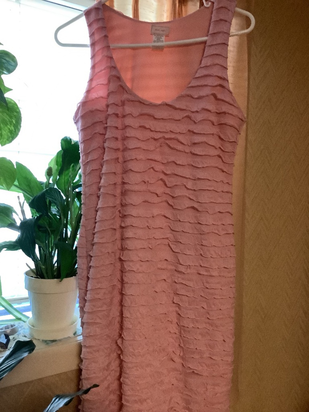 LOVE ADY STUNNING DRESS RUFFLES SIZE L FITS LIKE M LIKE NEW